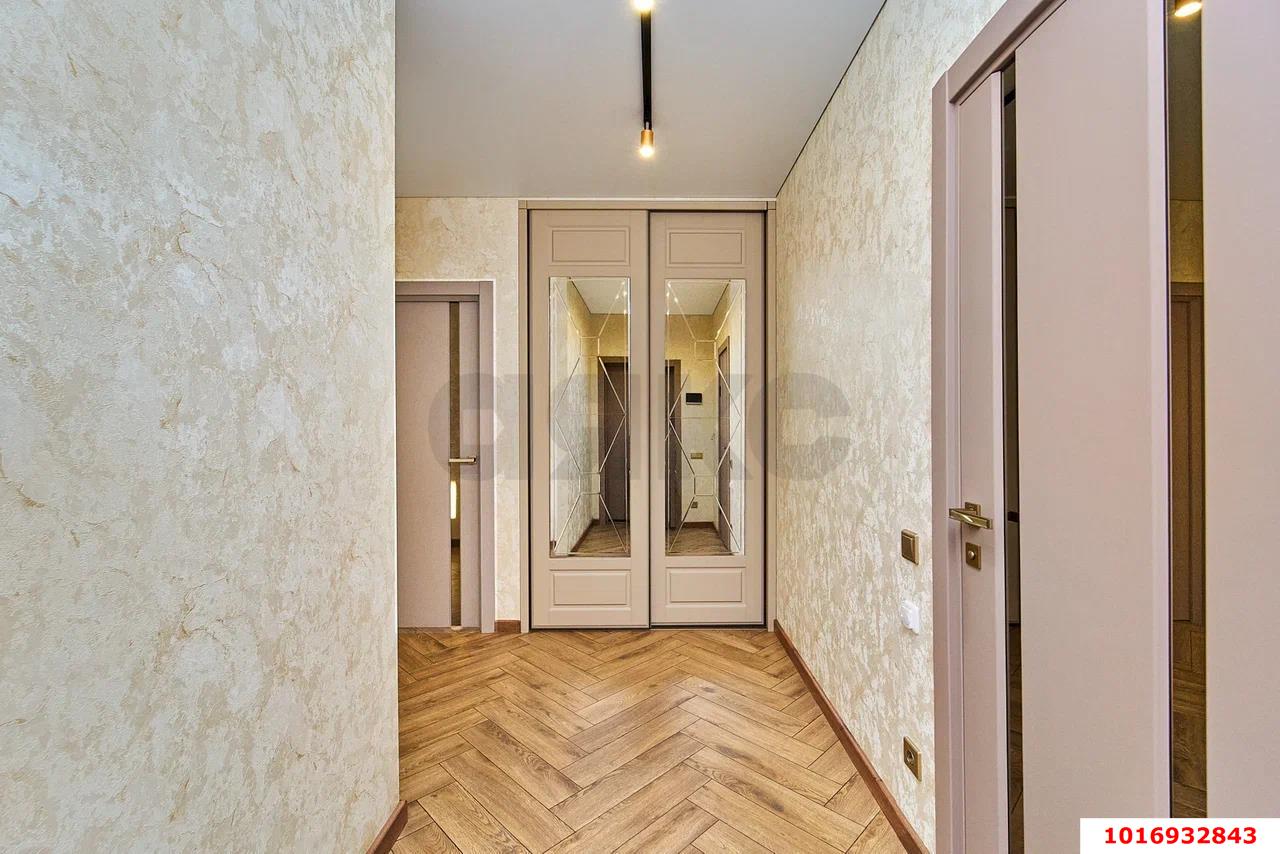 Фото №11: 2-комнатная квартира 77 м² - Краснодар, Карасунский внутригородской округ, Хлопчато-бумажный Комбинат, мкр. жилой комплекс Элегант, ул. Сормовская, 1/3