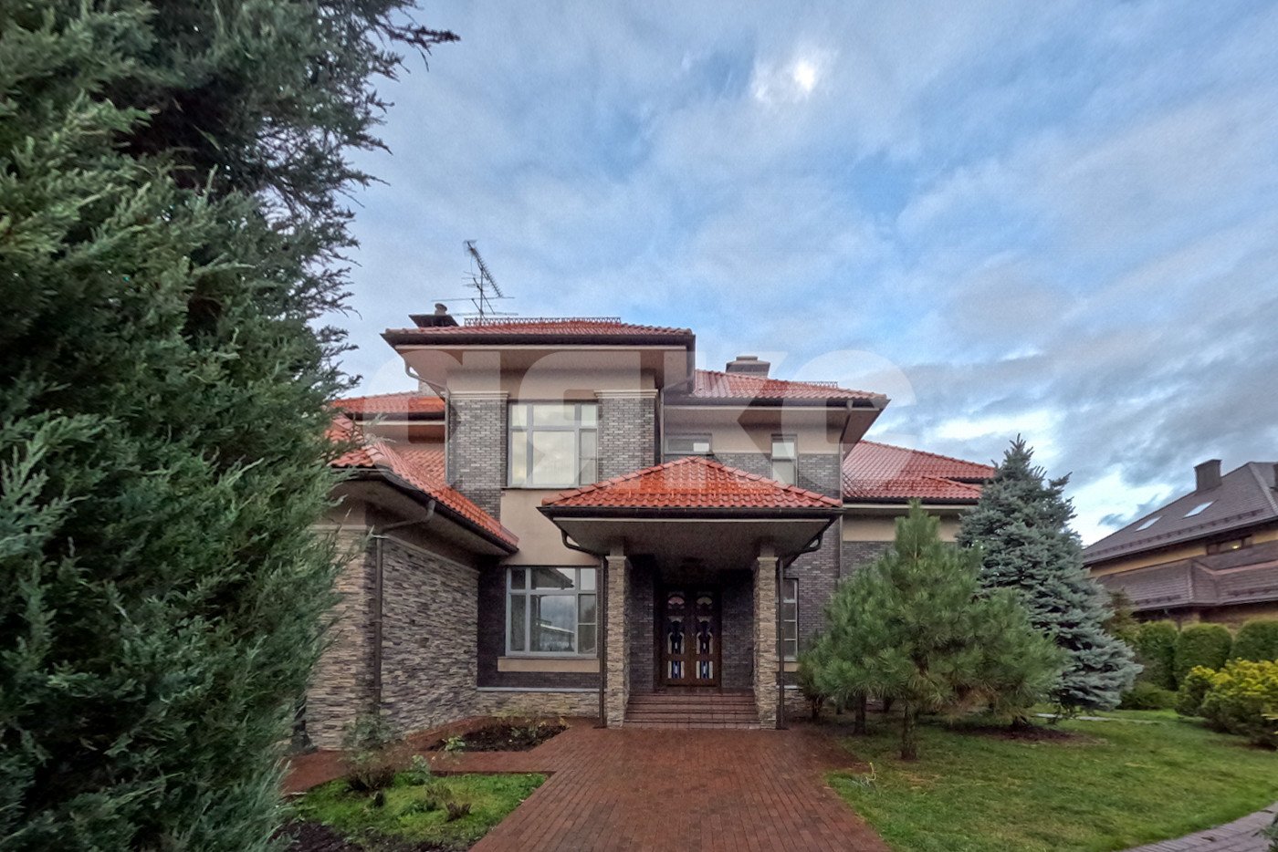 Фото №5: Дом 1200 м² + 25 сот. - Москва Троицкий административный округ