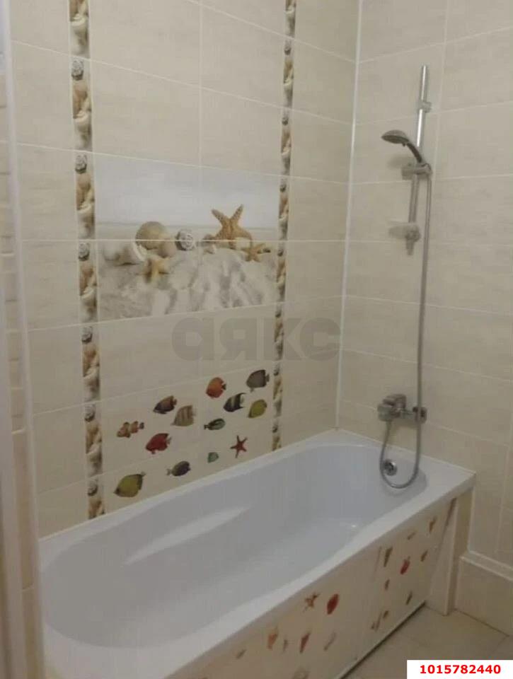 Фото №5: 2-комнатная квартира 73 м² - Краснодар, Прикубанский внутригородской округ, мкр. Восточно-Кругликовский, ул. им. Героя Яцкова И.В., 10