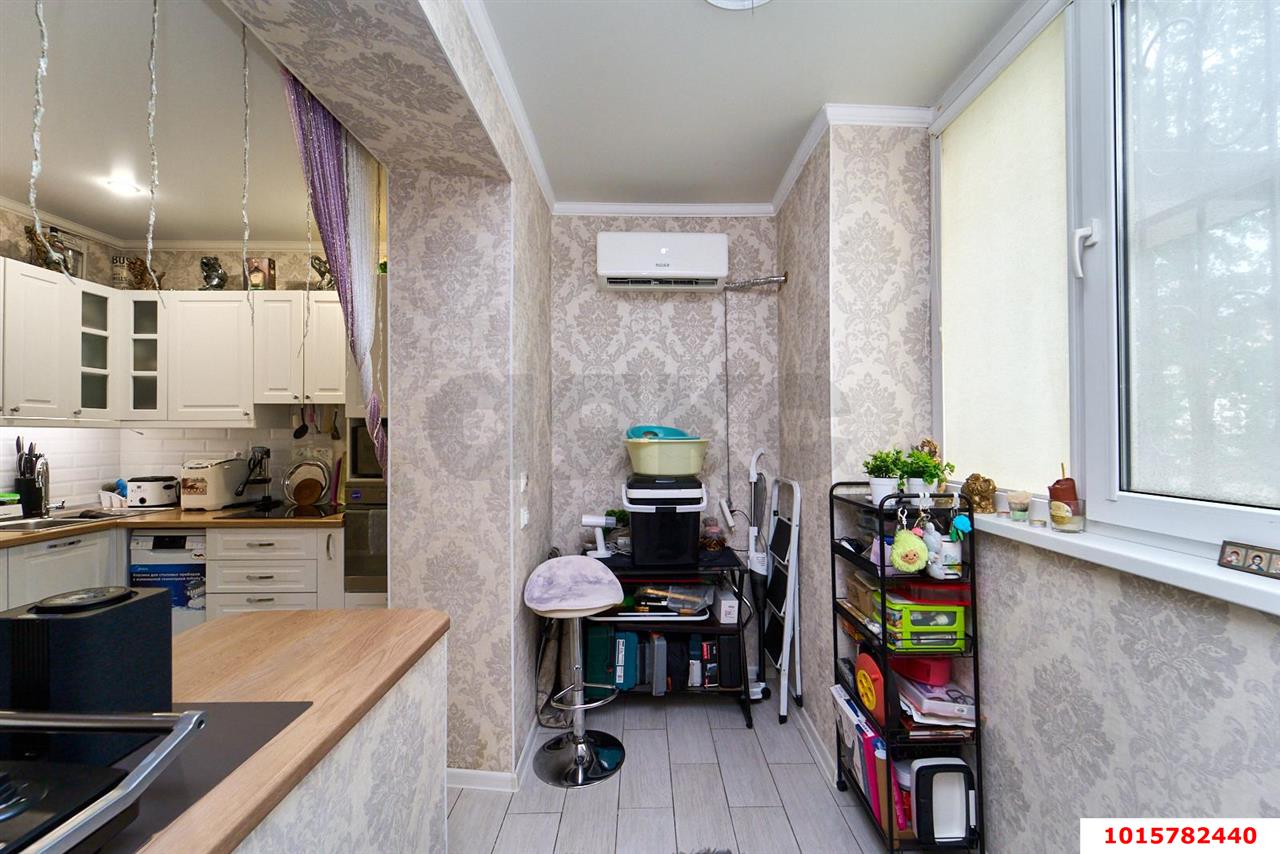 Фото №6: 2-комнатная квартира <span class="whitespace-nowrap">73 м²</span>, <span class="whitespace-nowrap">1/16 эт.</span> - Краснодар, Прикубанский внутригородской округ, мкр. Восточно-Кругликовский, ул. им. Героя Яцкова И.В., 10