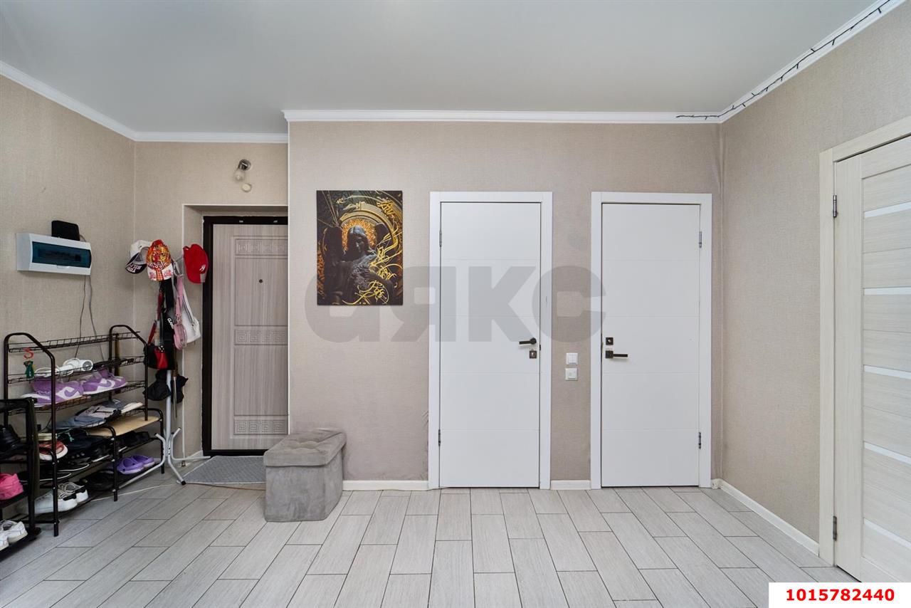 Фото №16: 2-комнатная квартира <span class="whitespace-nowrap">73 м²</span>, <span class="whitespace-nowrap">1/16 эт.</span> - Краснодар, Прикубанский внутригородской округ, мкр. Восточно-Кругликовский, ул. им. Героя Яцкова И.В., 10
