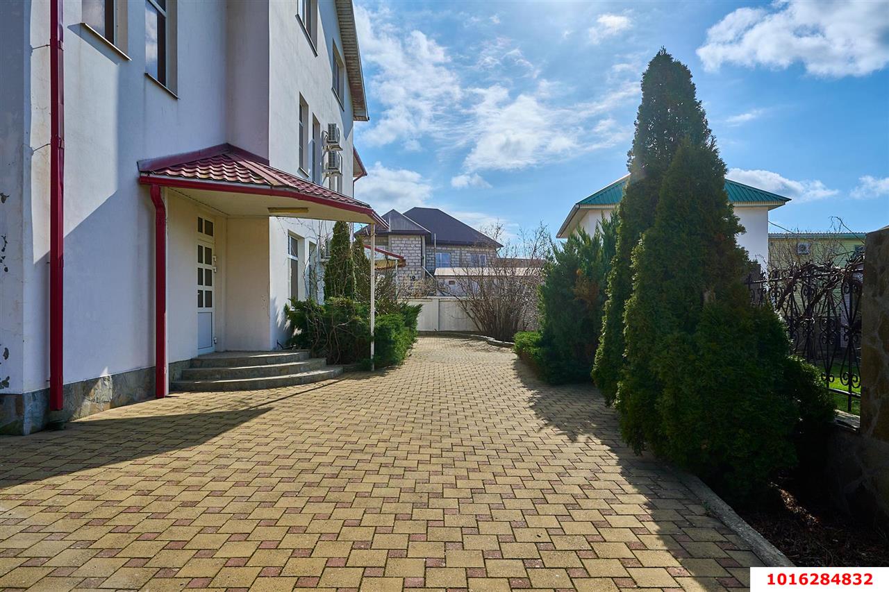 Фото №4: Дом 453 м² + 5 сот. - Архипо-Осиповка, ул. Гоголя, 25