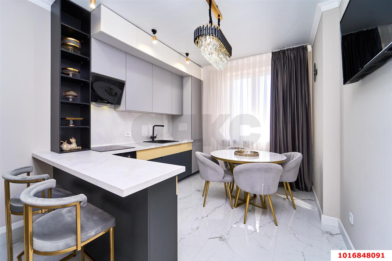 Фото №1: 2-комнатная квартира 67 м² - Краснодар, ЖК Маршал, Западный внутригородской округ, Фестивальный, мкр. жилой комплекс Маршал, ул. Гаражная, 87