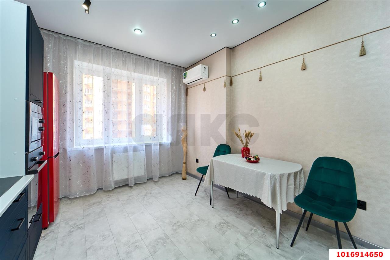 Фото №8: 2-комнатная квартира 66 м² - Краснодар, Прикубанский внутригородской округ, мкр. Краевая Клиническая Больница, ул. им. Героя Яцкова И.В.