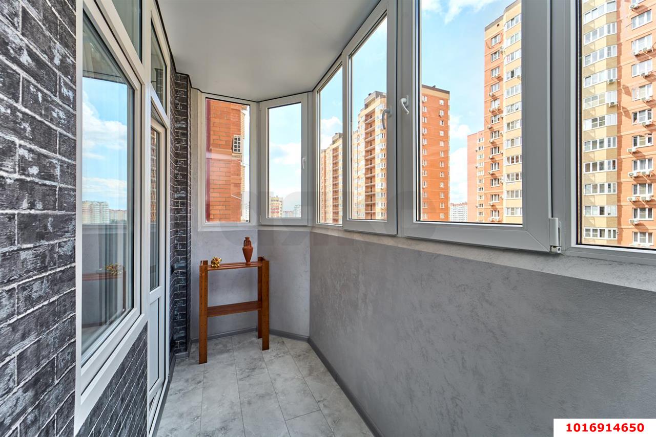 Фото №16: 2-комнатная квартира 66 м² - Краснодар, Прикубанский внутригородской округ, мкр. Краевая Клиническая Больница, ул. им. Героя Яцкова И.В.