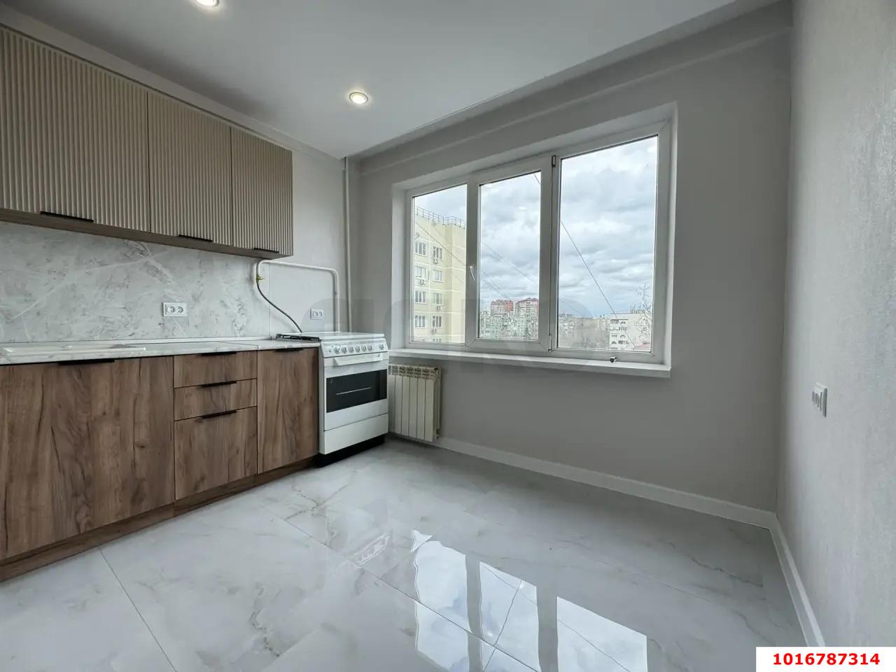 Фото №1: 1-комнатная квартира 29 м² - Краснодар, Карасунский внутригородской округ, мкр. Гидростроителей, ул. Игнатова, 61