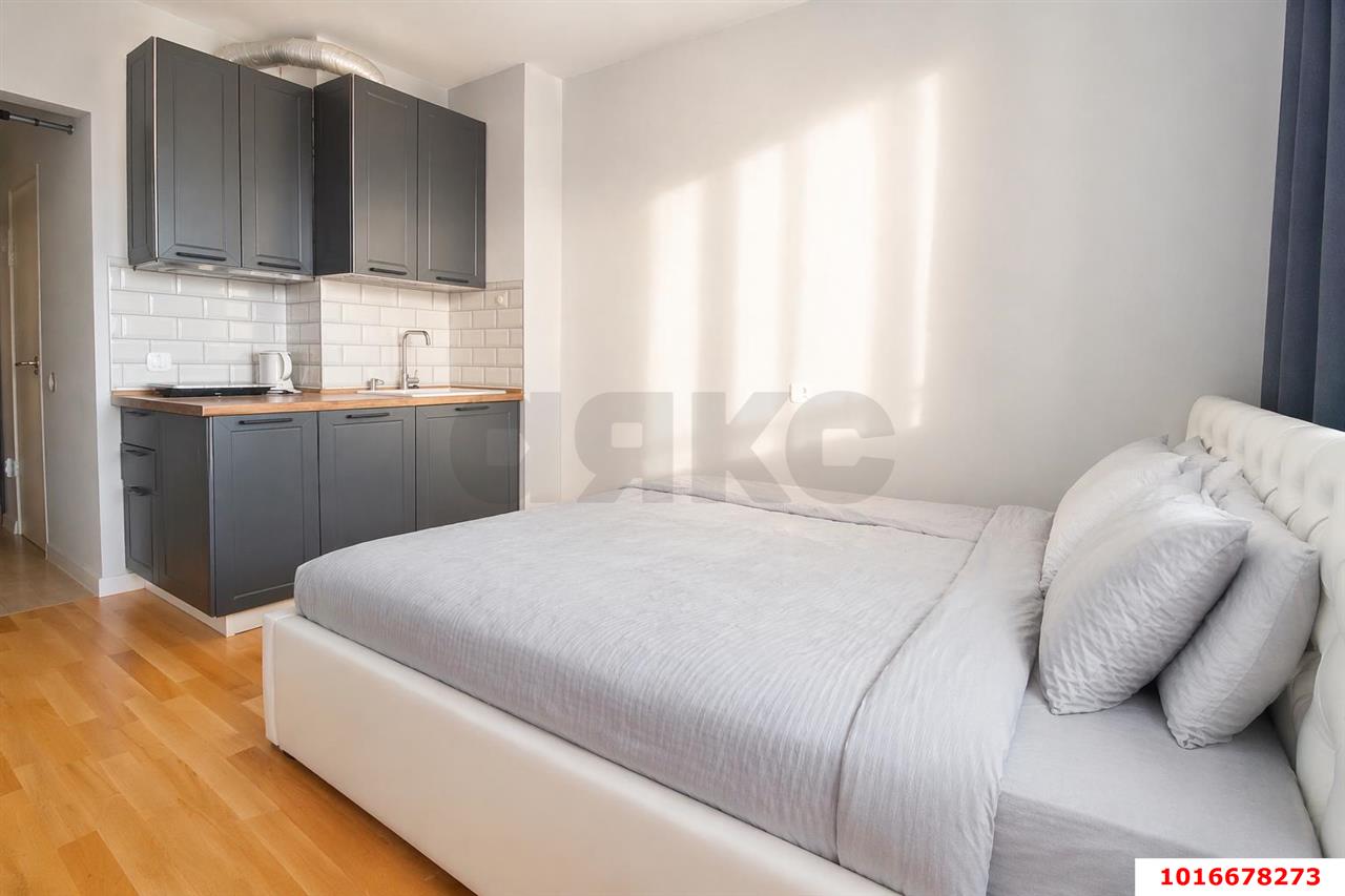 Фото №1: Студия 31 м² - Краснодар, Центральный внутригородской округ, Черёмушки, Дубинка, мкр. жилой комплекс Старокубанский, ул. Старокубанская, 2/5