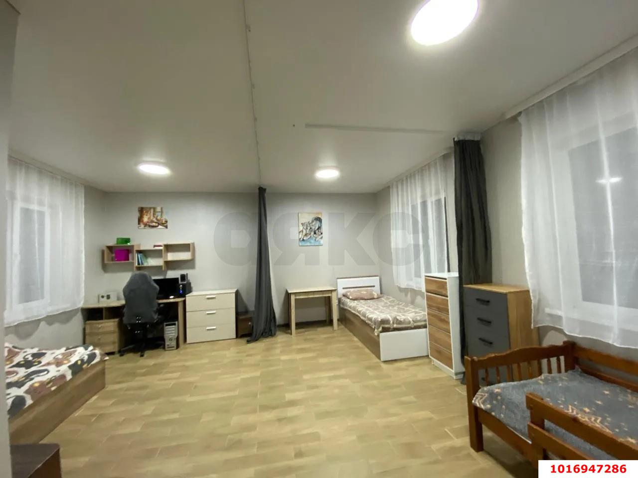 Фото №1: Дом 78 м² + 3 сот. - Российский, мкр. Прикубанский внутригородской округ, ул. Аляскинская, 38/2