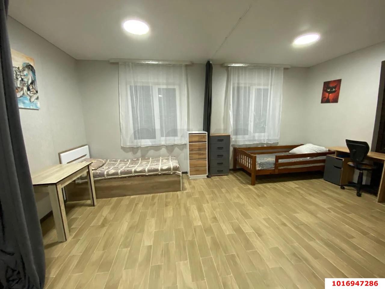 Фото №2: Дом 78 м² + 3 сот. - Российский, мкр. Прикубанский внутригородской округ, ул. Аляскинская, 38/2