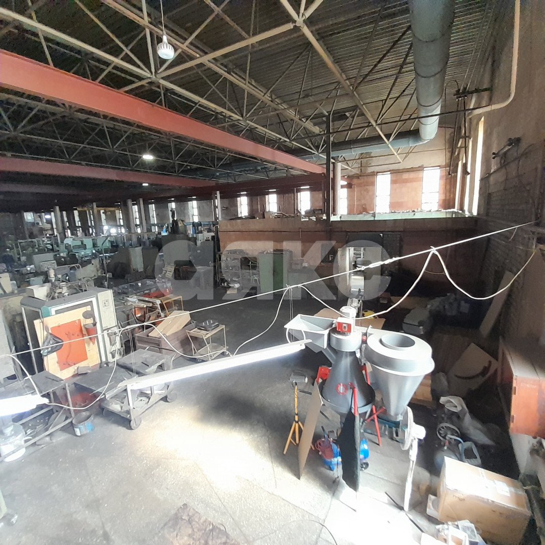 Фото №33: Коммерция 1625 м² - Волжский, мкр. 35-й квартал, ул. имени Космонавтов, 14А