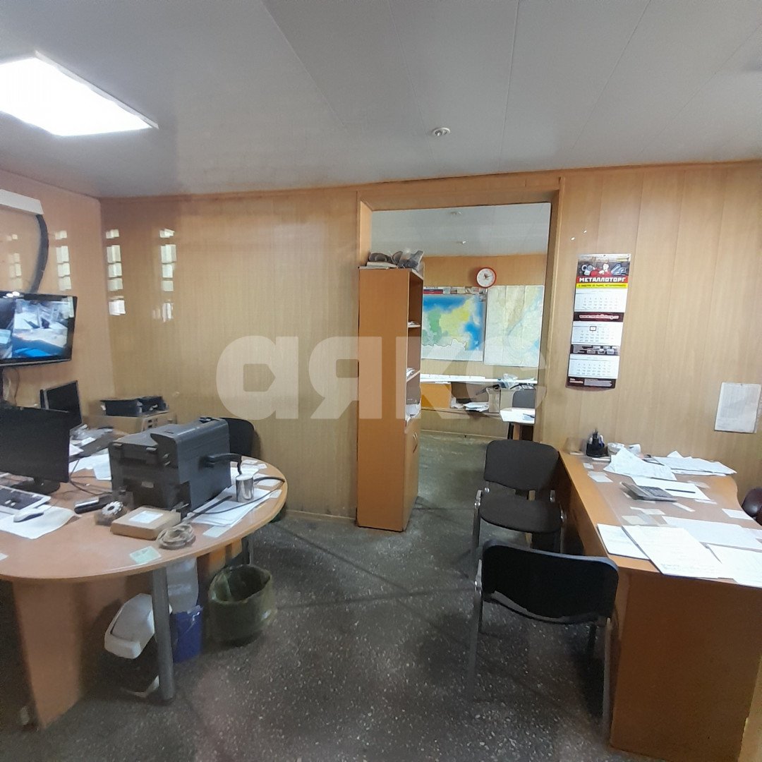 Фото №24: Коммерция 1625 м² - Волжский, мкр. 35-й квартал, ул. имени Космонавтов, 14А