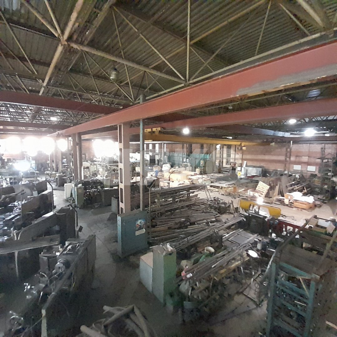 Фото №7: Коммерция 1625 м² - Волжский, мкр. 35-й квартал, ул. имени Космонавтов, 14А