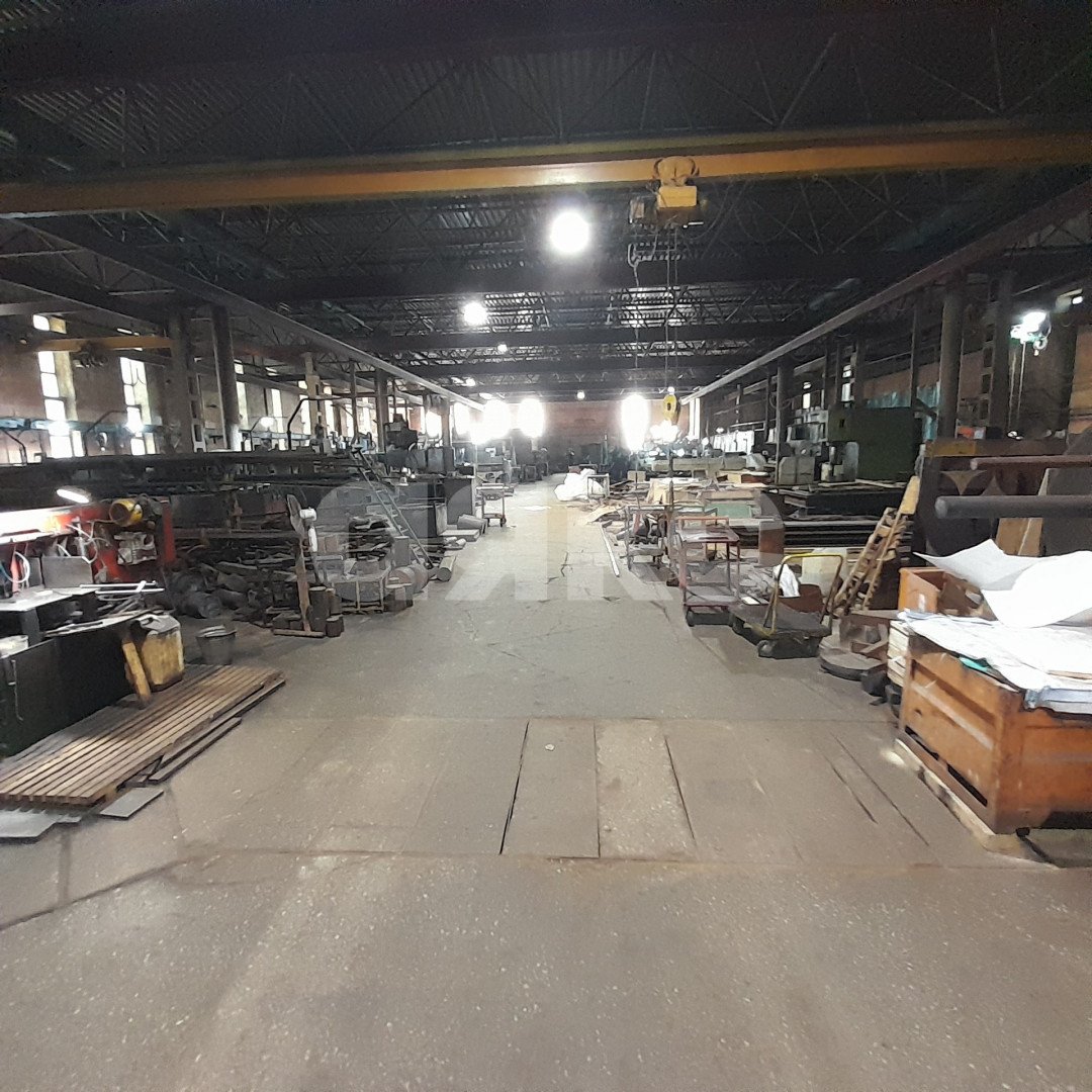 Фото №4: Коммерция 1625 м² - Волжский, мкр. 35-й квартал, ул. имени Космонавтов, 14А