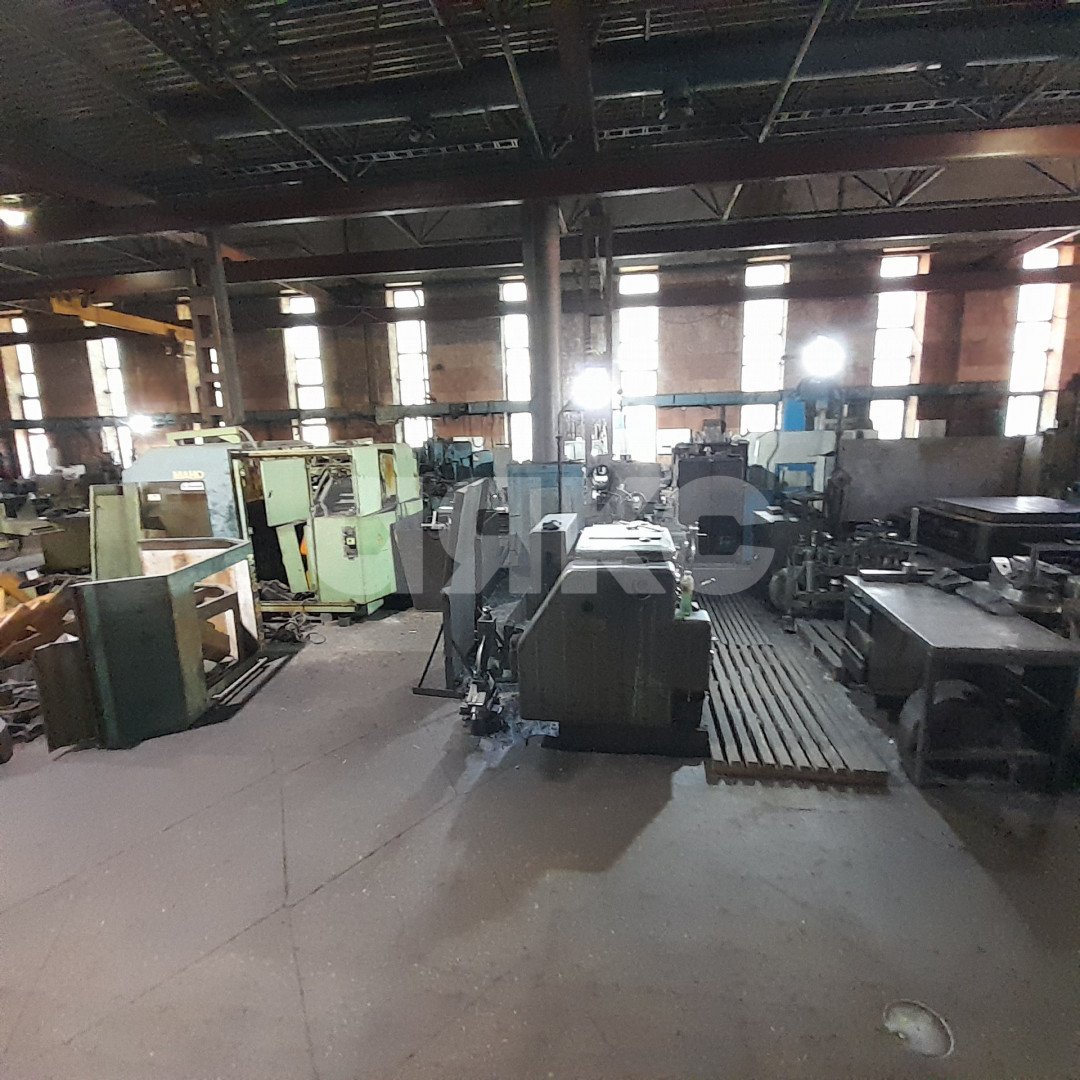 Фото №28: Коммерция 1625 м² - Волжский, мкр. 35-й квартал, ул. имени Космонавтов, 14А