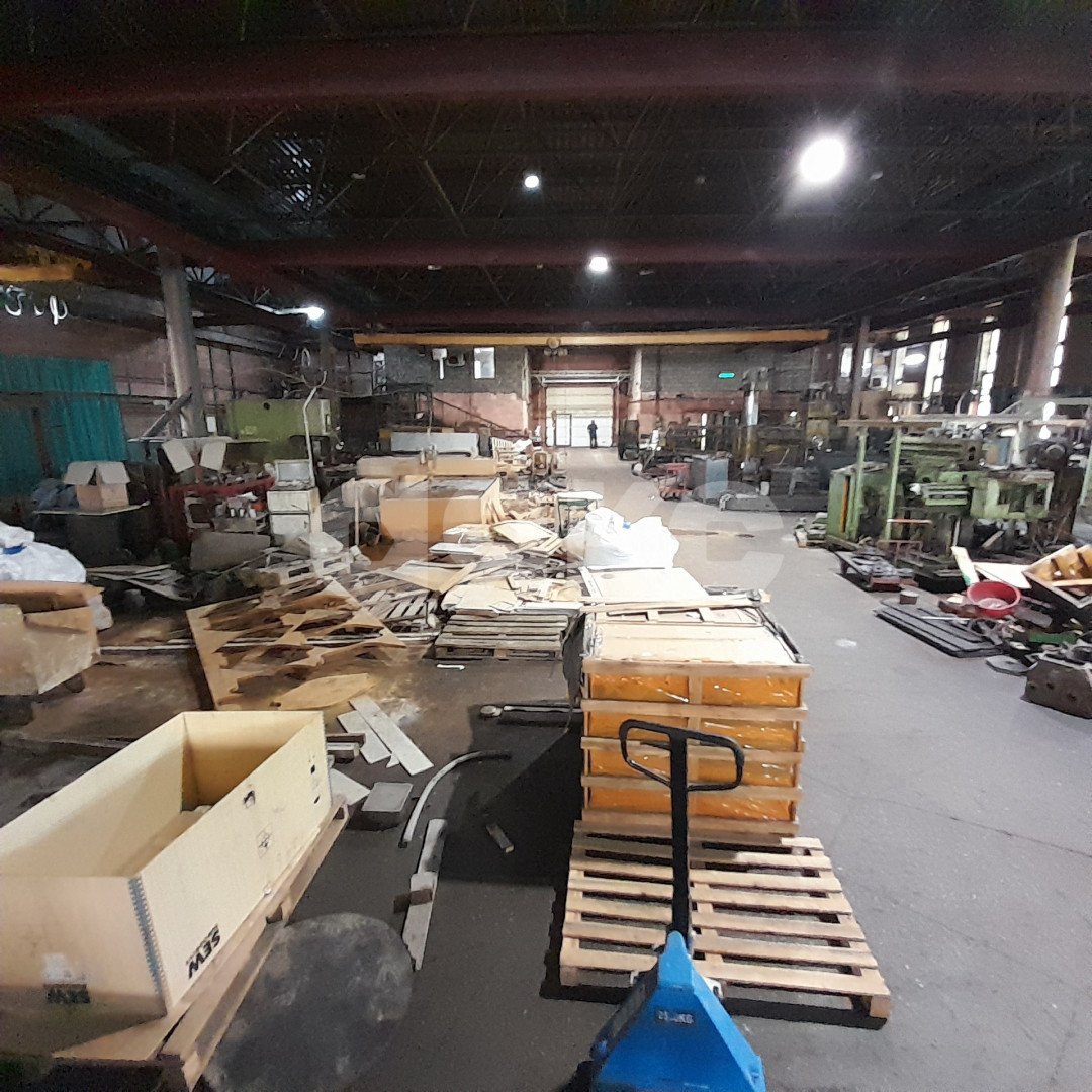 Фото №25: Коммерция 1625 м² - Волжский, мкр. 35-й квартал, ул. имени Космонавтов, 14А