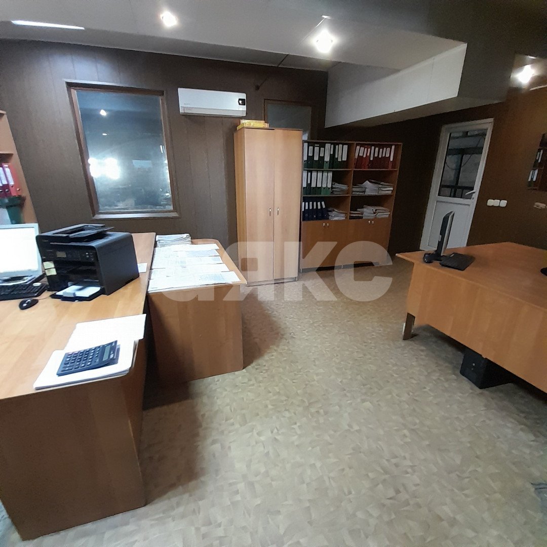 Фото №43: Коммерция 1625 м² - Волжский, мкр. 35-й квартал, ул. имени Космонавтов, 14А