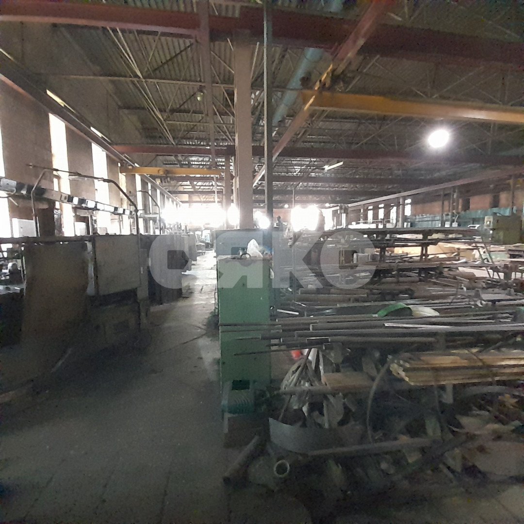 Фото №5: Коммерция 1625 м² - Волжский, мкр. 35-й квартал, ул. имени Космонавтов, 14А