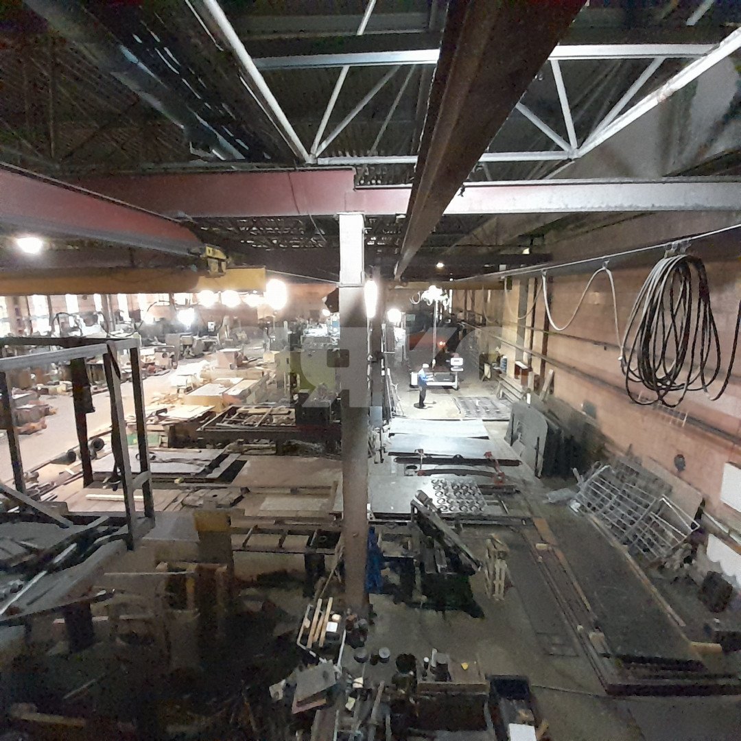 Фото №1: Коммерция 1625 м² - Волжский, мкр. 35-й квартал, ул. имени Космонавтов, 14А