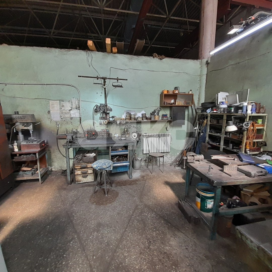 Фото №36: Коммерция 1625 м² - Волжский, мкр. 35-й квартал, ул. имени Космонавтов, 14А