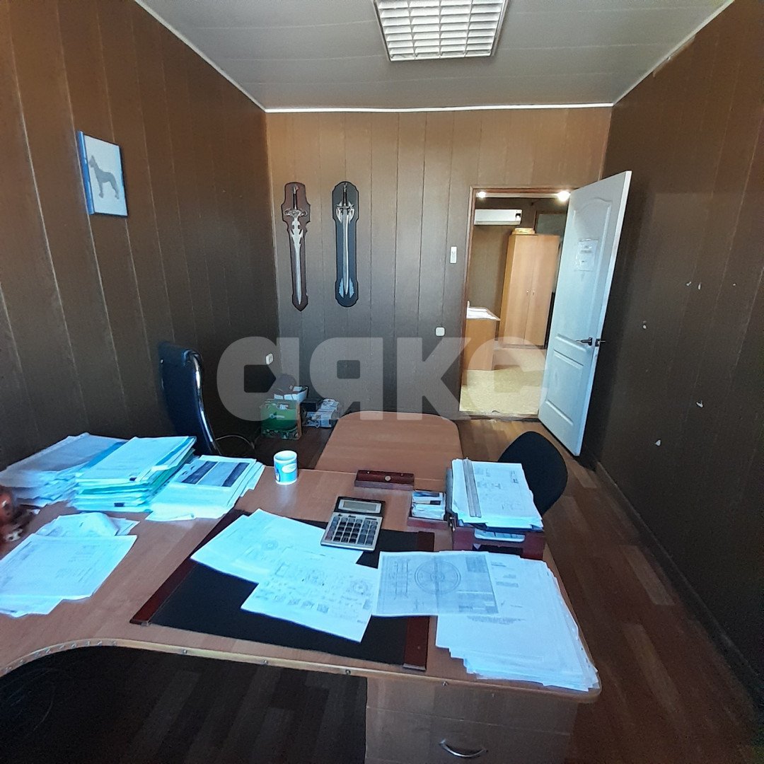 Фото №42: Коммерция 1625 м² - Волжский, мкр. 35-й квартал, ул. имени Космонавтов, 14А