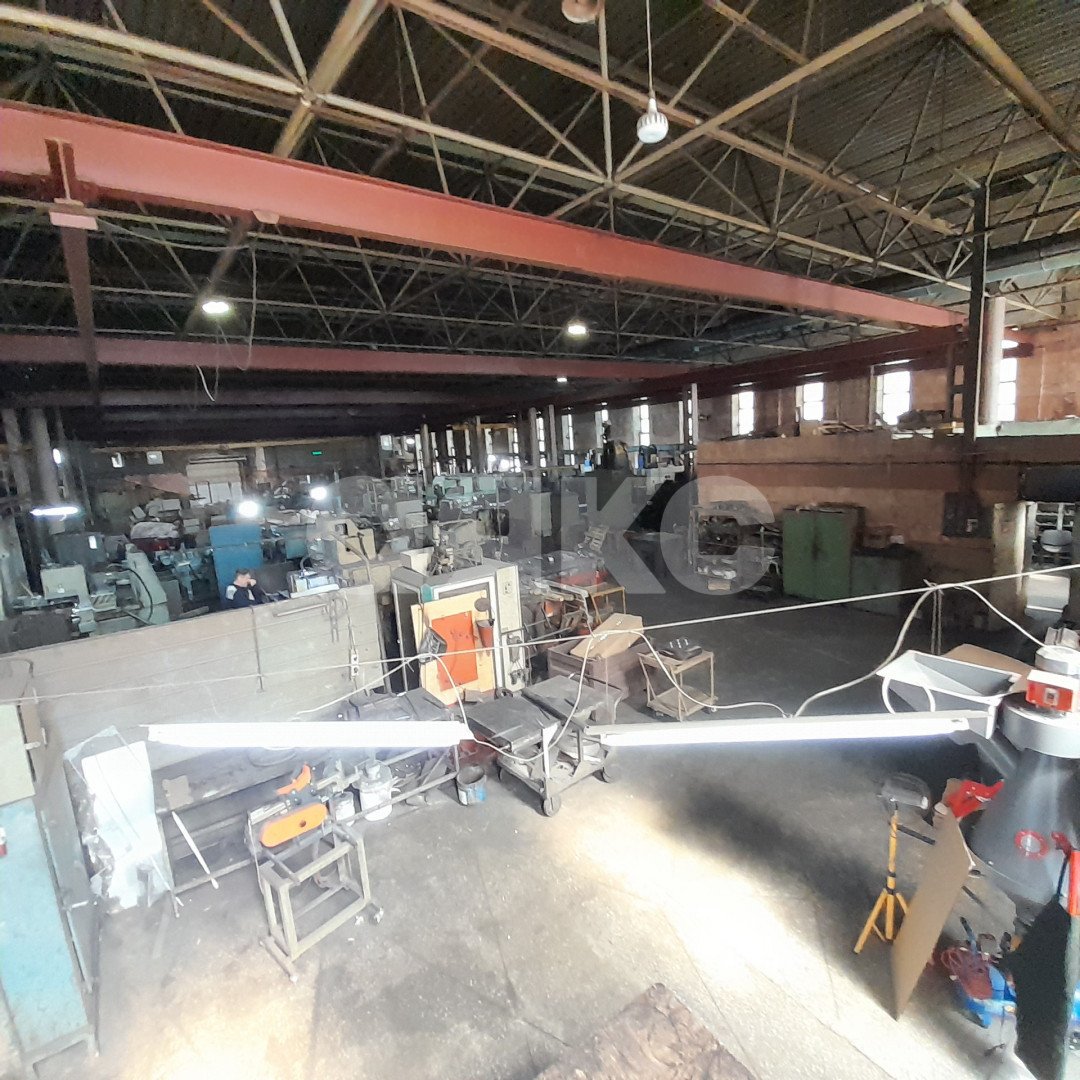 Фото №31: Коммерция 1625 м² - Волжский, мкр. 35-й квартал, ул. имени Космонавтов, 14А