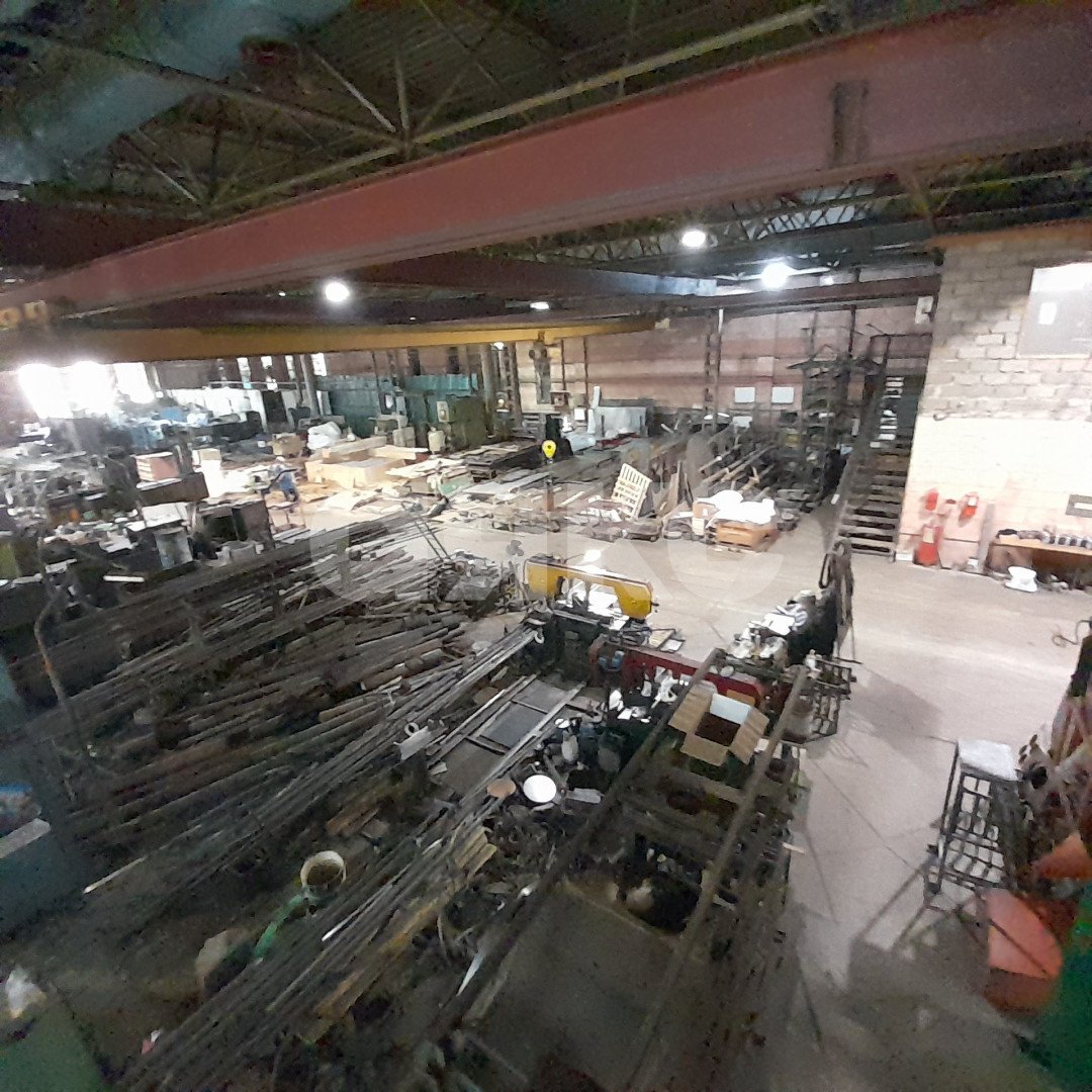 Фото №11: Коммерция 1625 м² - Волжский, мкр. 35-й квартал, ул. имени Космонавтов, 14А