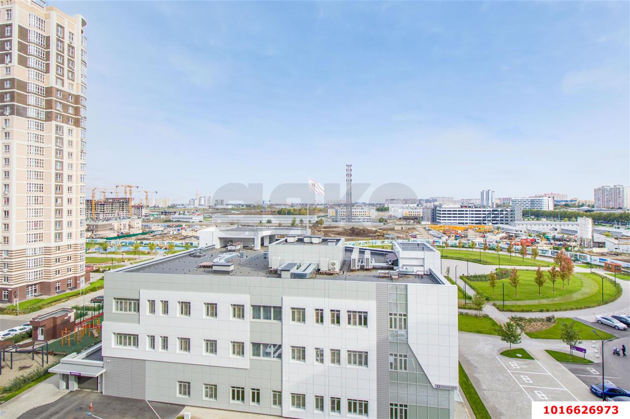 Фото №3: 2-комнатная квартира 61 м² - Краснодар, ЖК Красная Площадь, Прикубанский внутригородской округ, мкр. жилой комплекс Нeo-квартал Красная Площадь, ул. Конгрессная, 19/1