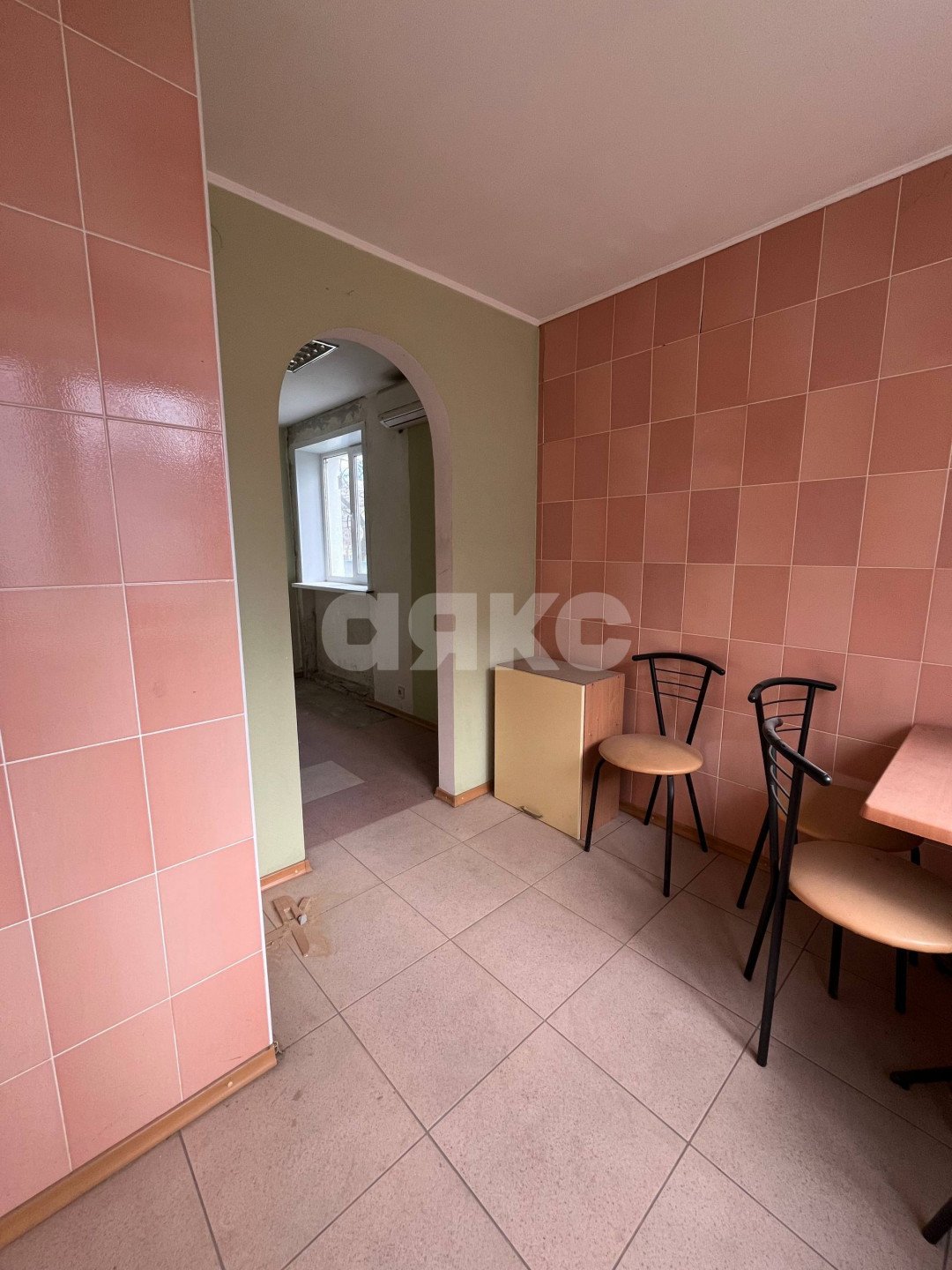 Фото №8: 1-комнатная квартира 35 м² - Мариуполь, Левобережный, мкр. Азовский, пр-кт Победы, 86