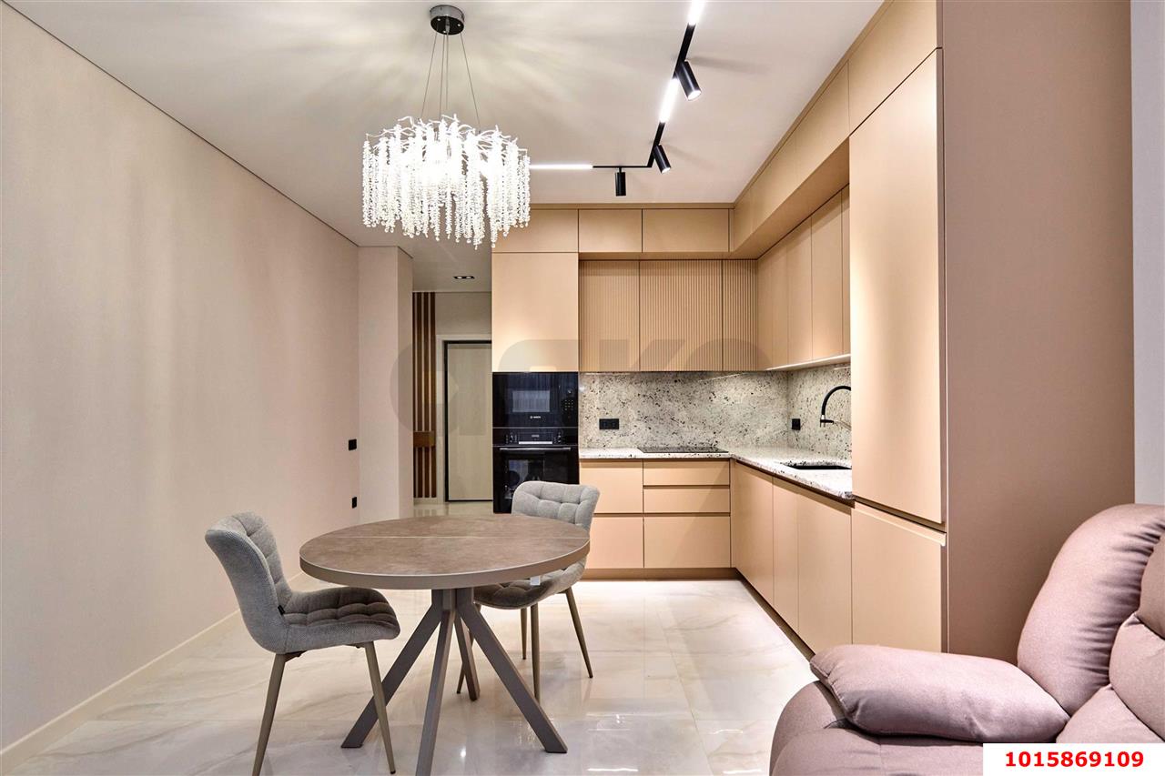 Фото №1: 1-комнатная квартира 44 м² - Краснодар, Западный внутригородской округ, мкр. жилой комплекс Аврора, ул. имени Дзержинского, 95