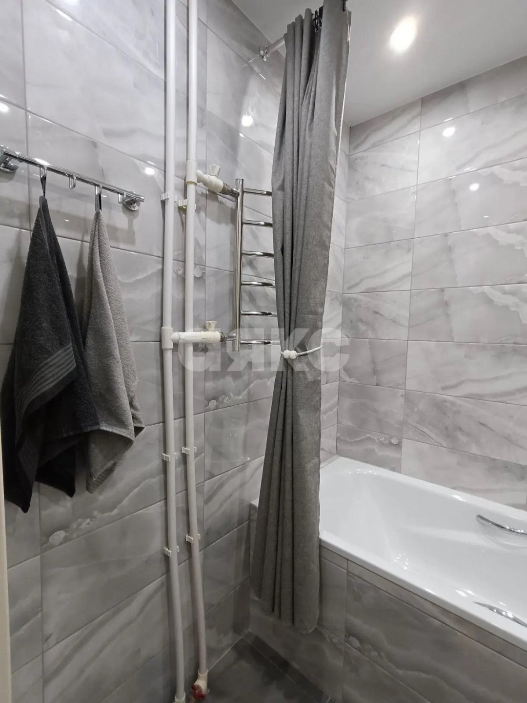 Фото №9: 4-комнатная квартира 83 м² - Кореновск, мкр. Военный городок, ул. Циолковского, 8А