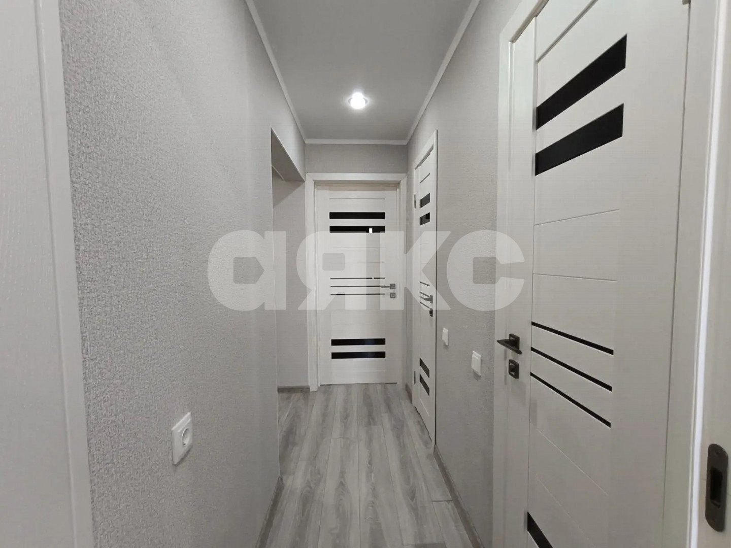 Фото №16: 4-комнатная квартира 83 м² - Кореновск, мкр. Военный городок, ул. Циолковского, 8А