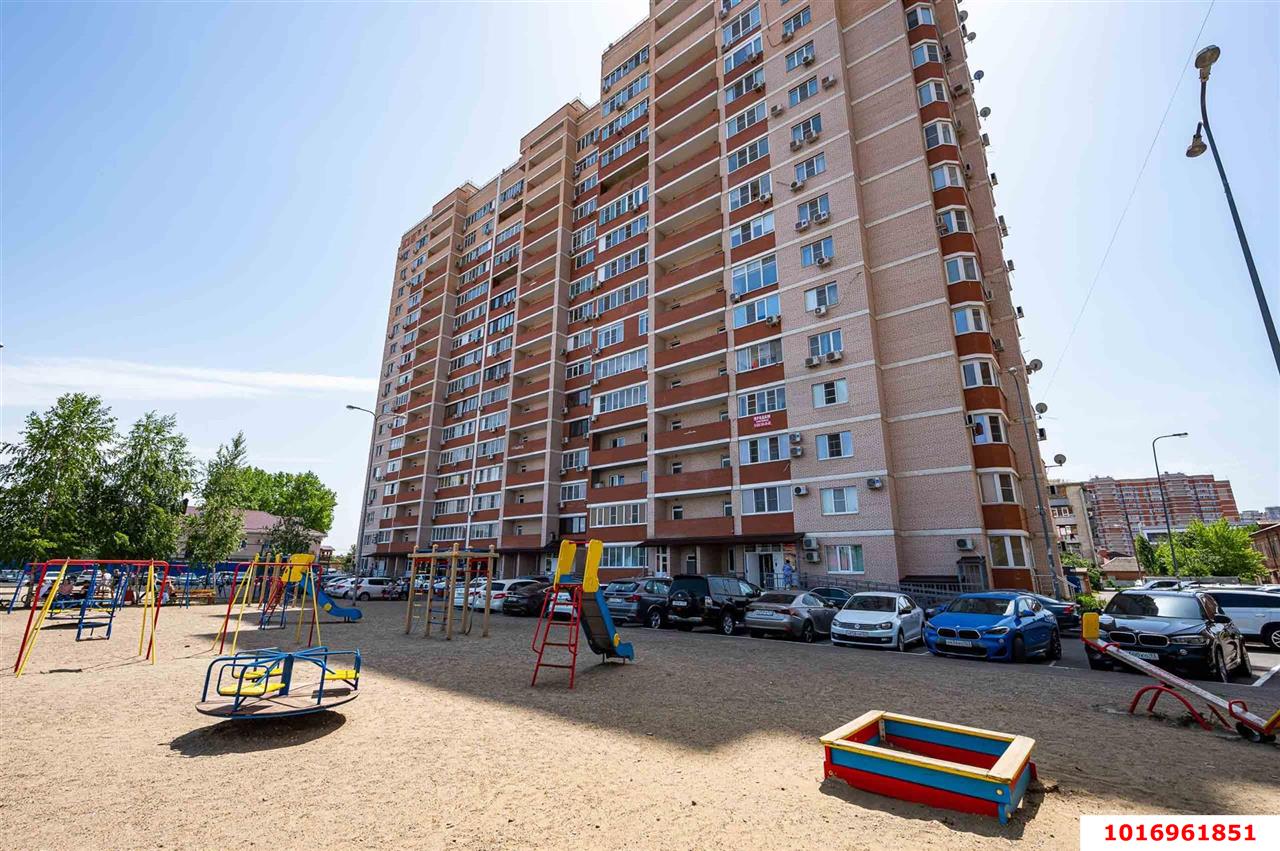 Фото №14: 2-комнатная квартира 80 м² - Краснодар, Западный внутригородской округ, мкр. Кожзавод, ул. Володи Головатого, 174