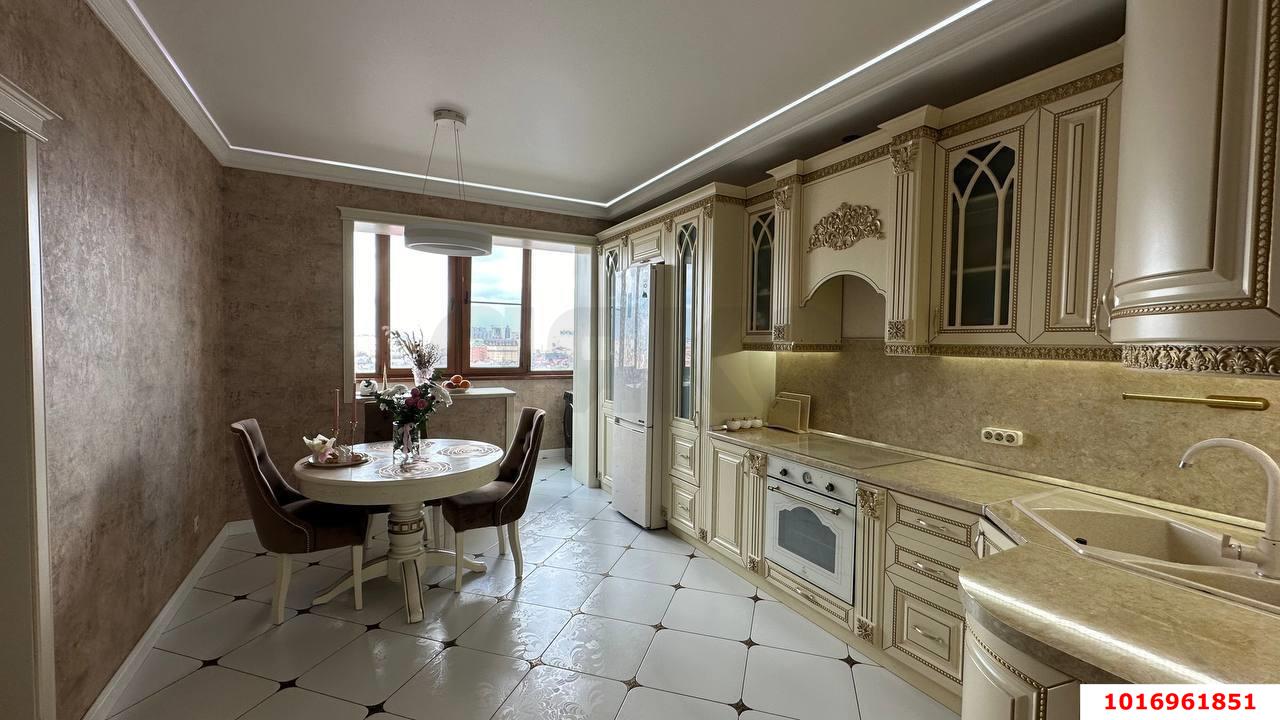 Фото №6: 2-комнатная квартира 80 м² - Краснодар, Западный внутригородской округ, мкр. Кожзавод, ул. Володи Головатого, 174