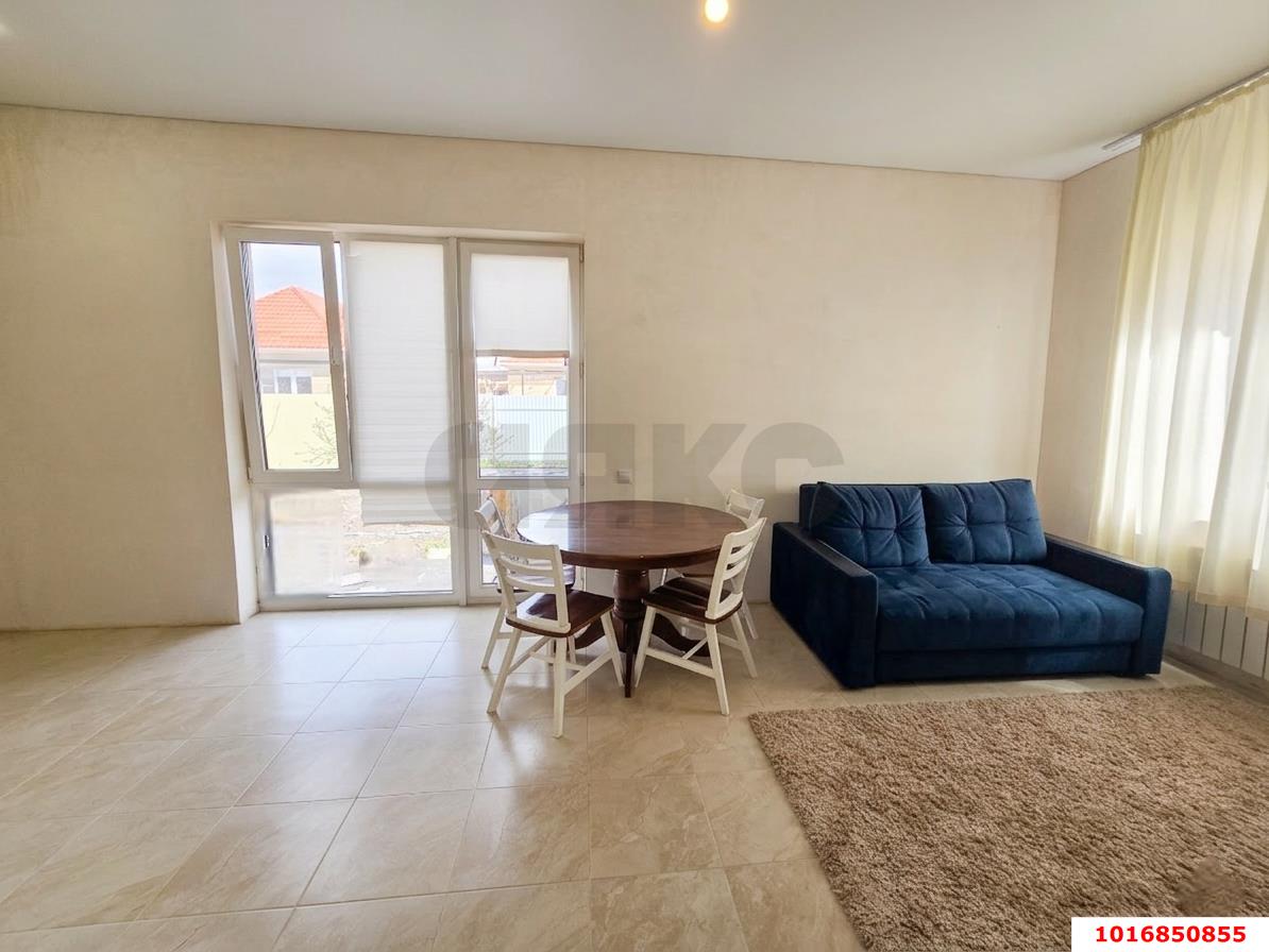 Фото №3: Дом 60 м² + 3.64 сот. - Южный, п. коттеджный  Южная столица, ул. Новокубанская, 32