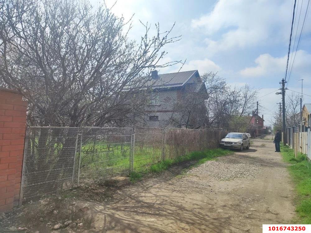 Фото №2: Дом 148 м² + 10 сот. - Краснодар, Прикубанский внутригородской округ, Сады Калинина, ст Животновод, ул. Грушевая, 292