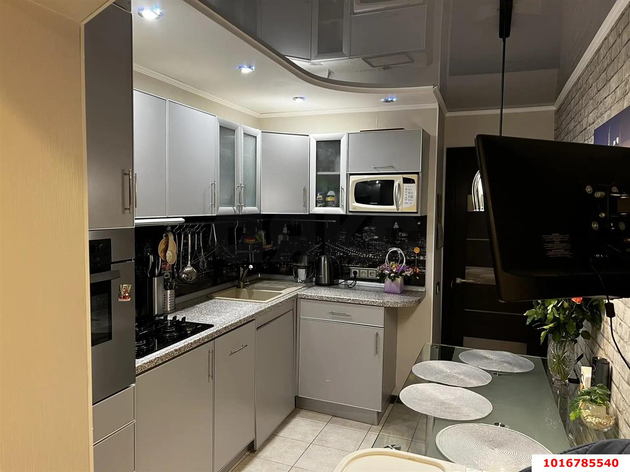 Фото №2: 2-комнатная квартира 52 м² - Краснодар, Западный внутригородской округ, мкр. Фестивальный, ул. имени Тургенева, 144