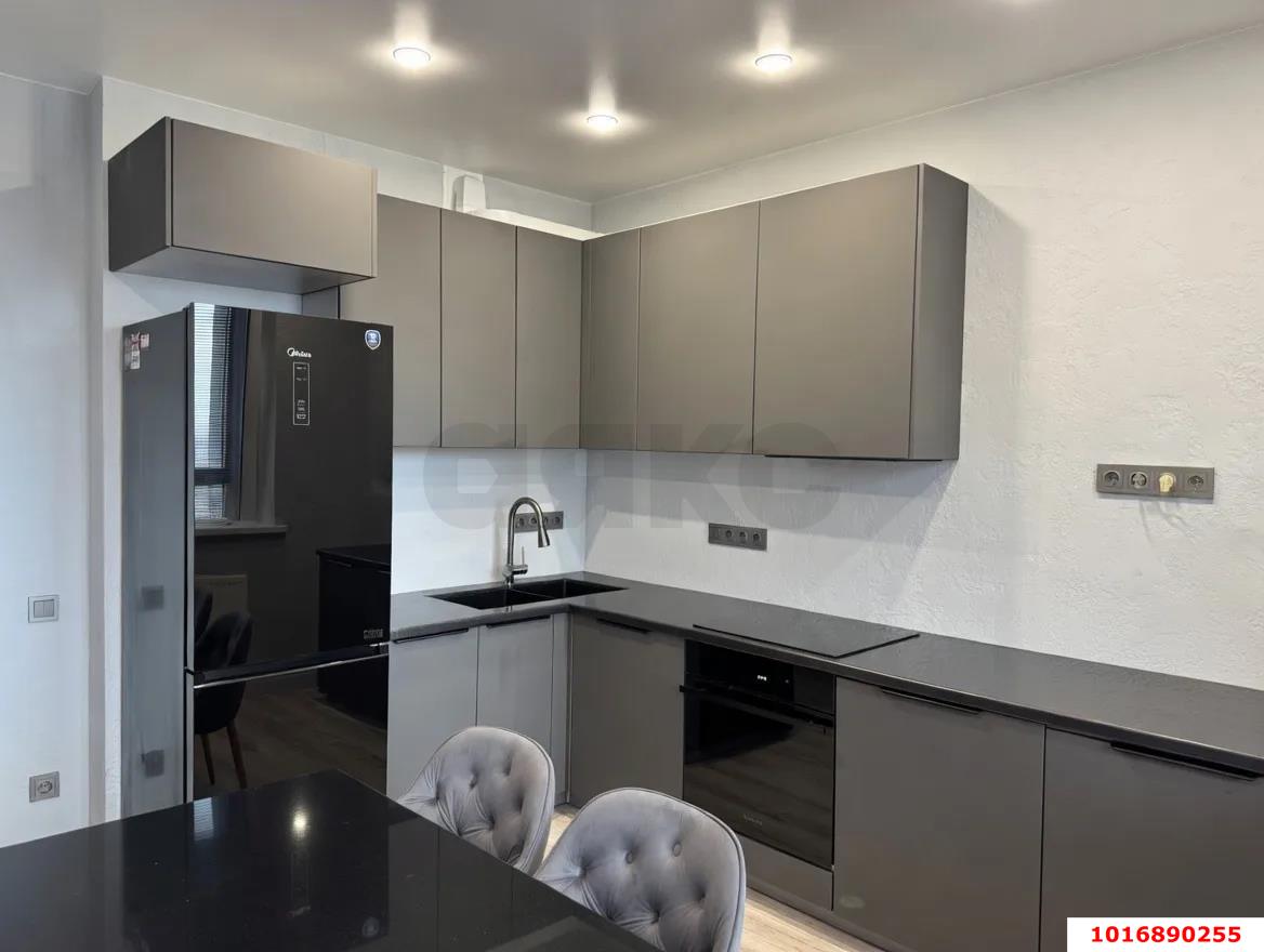 Фото №6: 2-комнатная квартира 58 м² - Краснодар, ЖК Все Свои Вип, Центральный внутригородской округ, Табачная Фабрика, мкр. жилой комплекс Все Свои, ул. Колхозная, 5/2