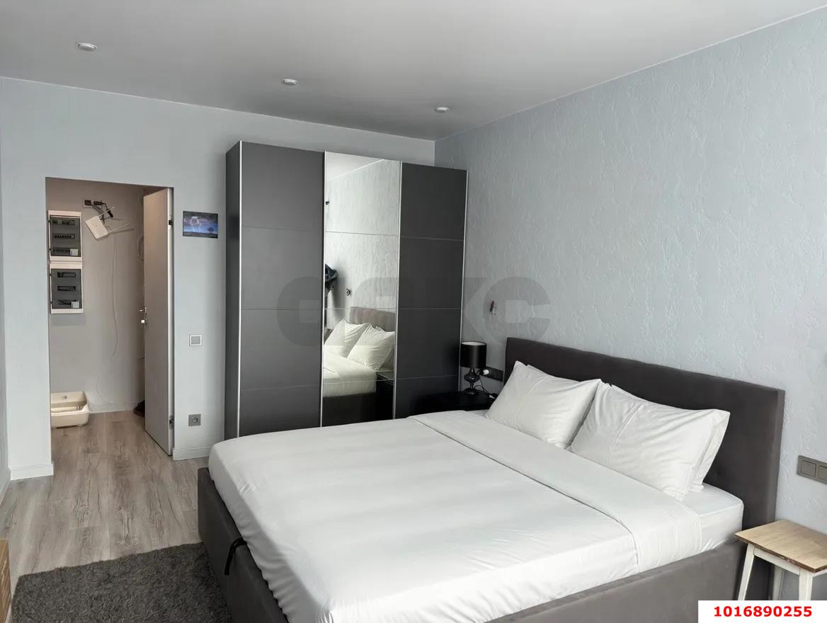 Фото №4: 2-комнатная квартира 58 м² - Краснодар, ЖК Все Свои Вип, Центральный внутригородской округ, Табачная Фабрика, мкр. жилой комплекс Все Свои, ул. Колхозная, 5/2