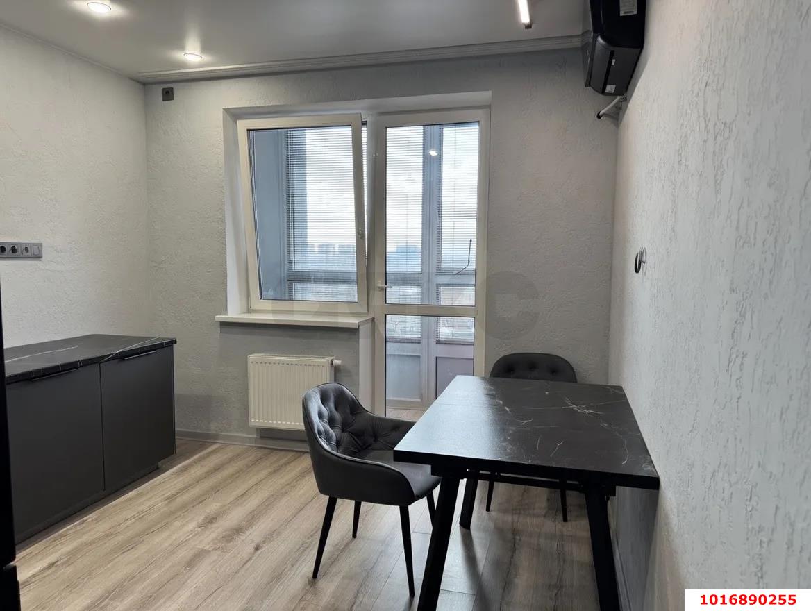 Фото №8: 2-комнатная квартира 58 м² - Краснодар, ЖК Все Свои Вип, Центральный внутригородской округ, Табачная Фабрика, мкр. жилой комплекс Все Свои, ул. Колхозная, 5/2