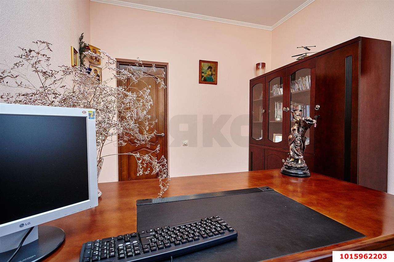 Фото №2: Дом 112 м² + 10 сот. - Ленина, мкр. Карасунский внутригородской округ, ул. Екатеринодарская, 29