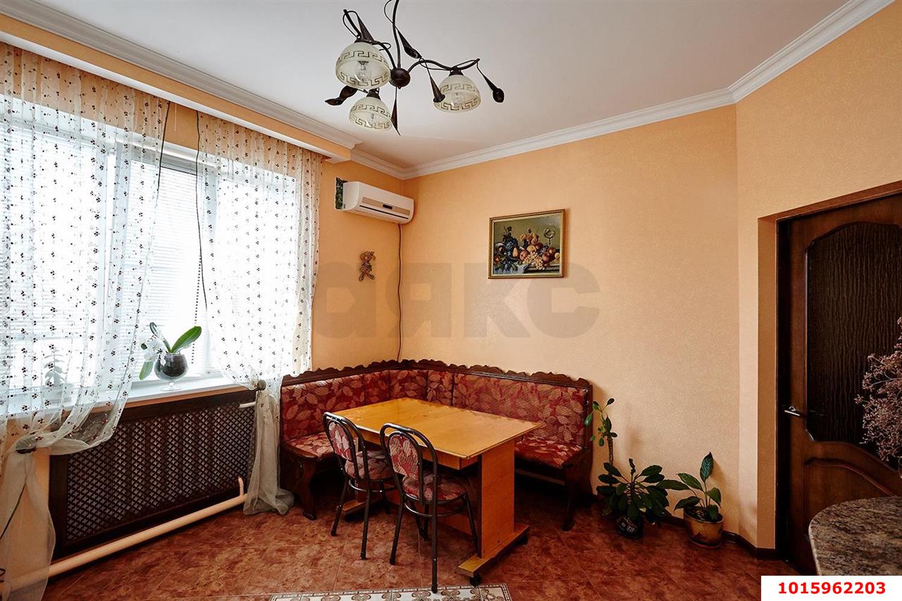 Фото №11: Дом 112 м² + 10 сот. - Ленина, мкр. Карасунский внутригородской округ, ул. Екатеринодарская, 29