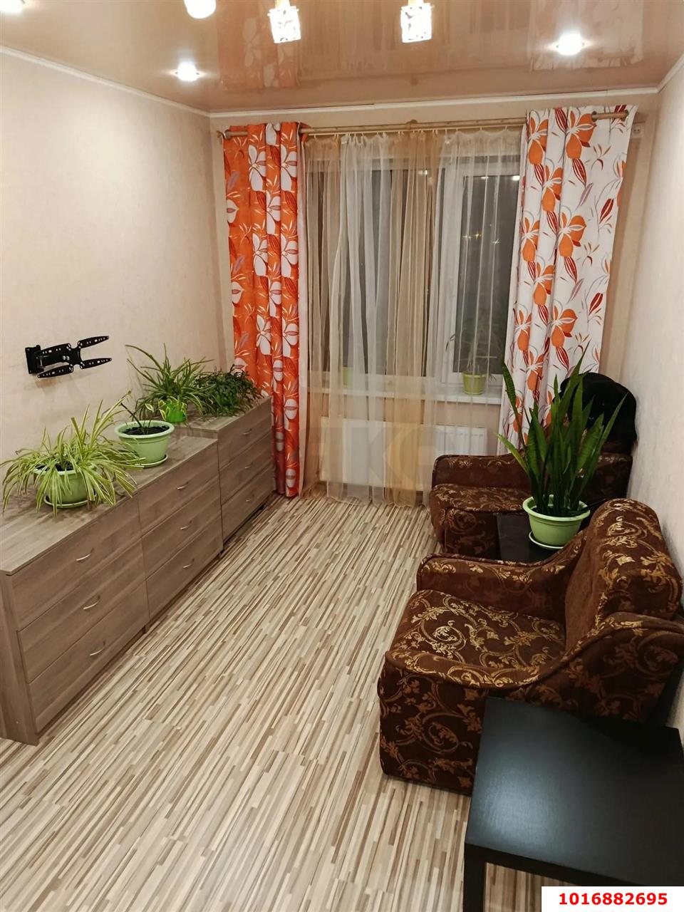 Фото №1: 2-комнатная квартира 52 м² - Краснодар, Прикубанский внутригородской округ, Калинино, мкр. Завод Радиоизмерительных Приборов, пер. Ленинский, 15