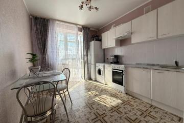 Фото №1: 2-комнатная квартира 51 м² - Российский, мкр. Прикубанский внутригородской округ, ул. Заводовского, 23