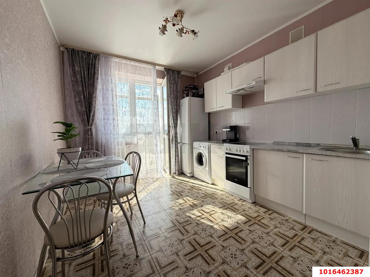 Фото №1: 2-комнатная квартира 51 м² - Российский, мкр. Прикубанский внутригородской округ, ул. Заводовского, 23