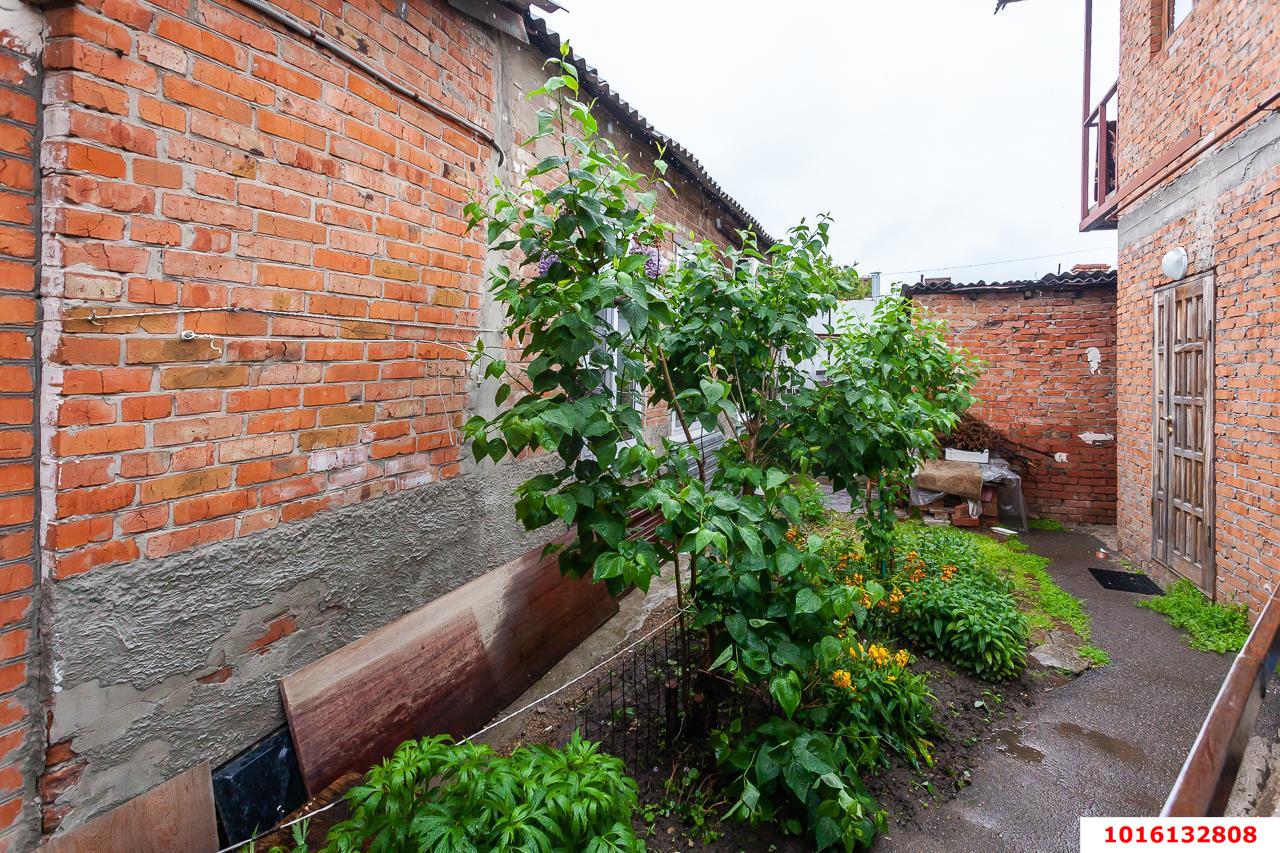 Фото №5: 2-комнатная квартира 45 м² - Краснодар, Западный внутригородской округ, мкр. Центральный, ул. Фрунзе, 110