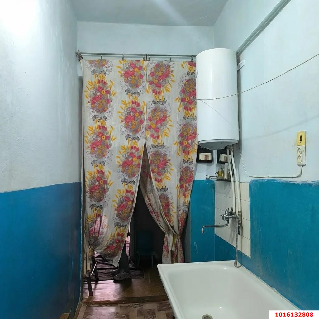 Фото №9: 2-комнатная квартира 45 м² - Краснодар, Западный внутригородской округ, мкр. Центральный, ул. Фрунзе, 110