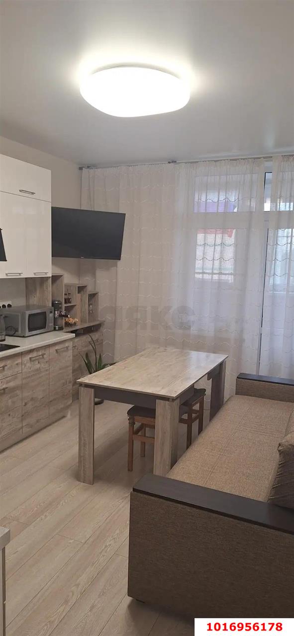 Фото №13: 2-комнатная квартира 66 м² - Краснодар, ЖК Керченский, Прикубанский внутригородской округ, Панорама, мкр. жилой комплекс Керченский, ул. им. Героя Сарабеева В.И., 5к3