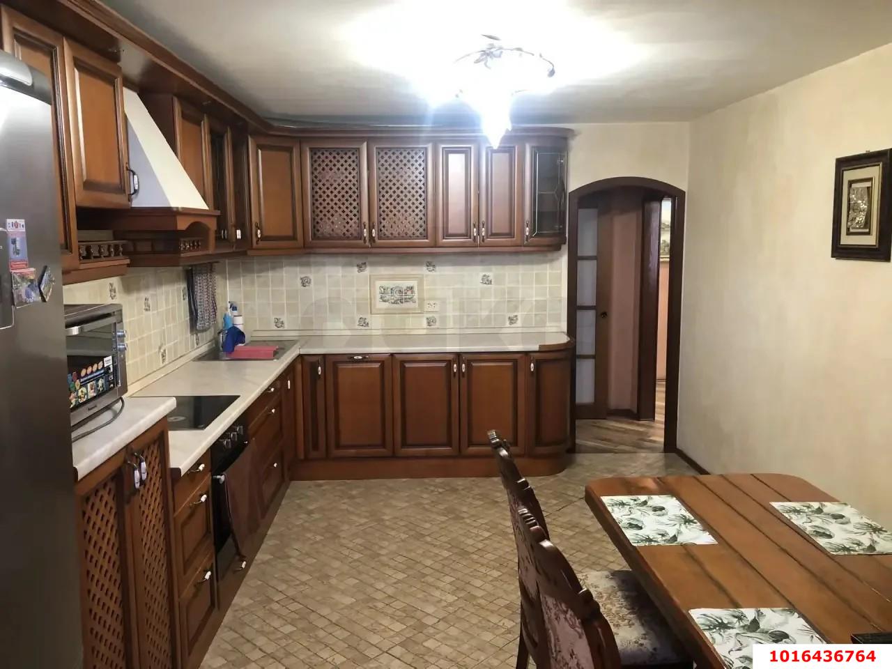 Фото №1: 2-комнатная квартира 68 м² - Краснодар, ул. 9-я Тихая, 9