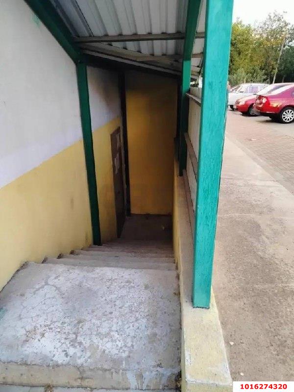 Фото №3: Офисное помещение 14 м² - Знаменский, мкр. Карасунский внутригородской округ, ул. Гагарина, 6/4