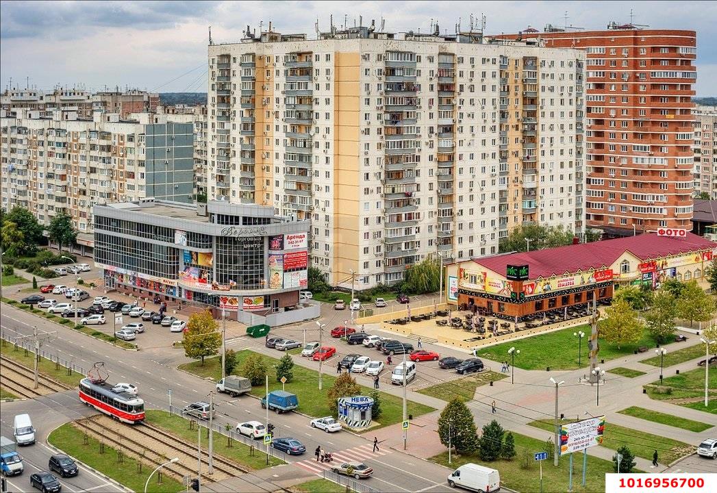 Фото №1: Готовый бизнес 74 м² - Краснодар, Западный внутригородской округ, мкр. Юбилейный, б-р Платановый, 4